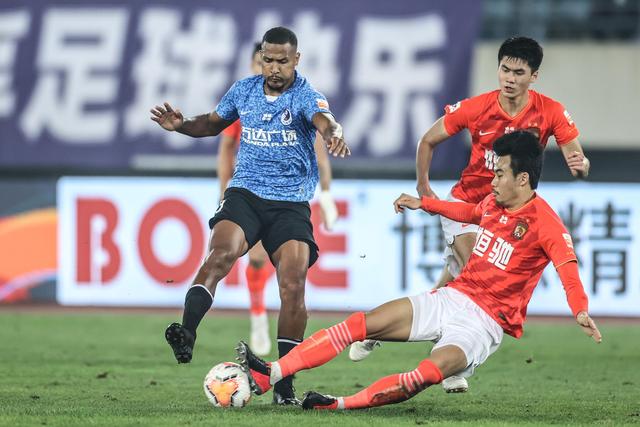杜兰特为何将76人与勇士进行比较？